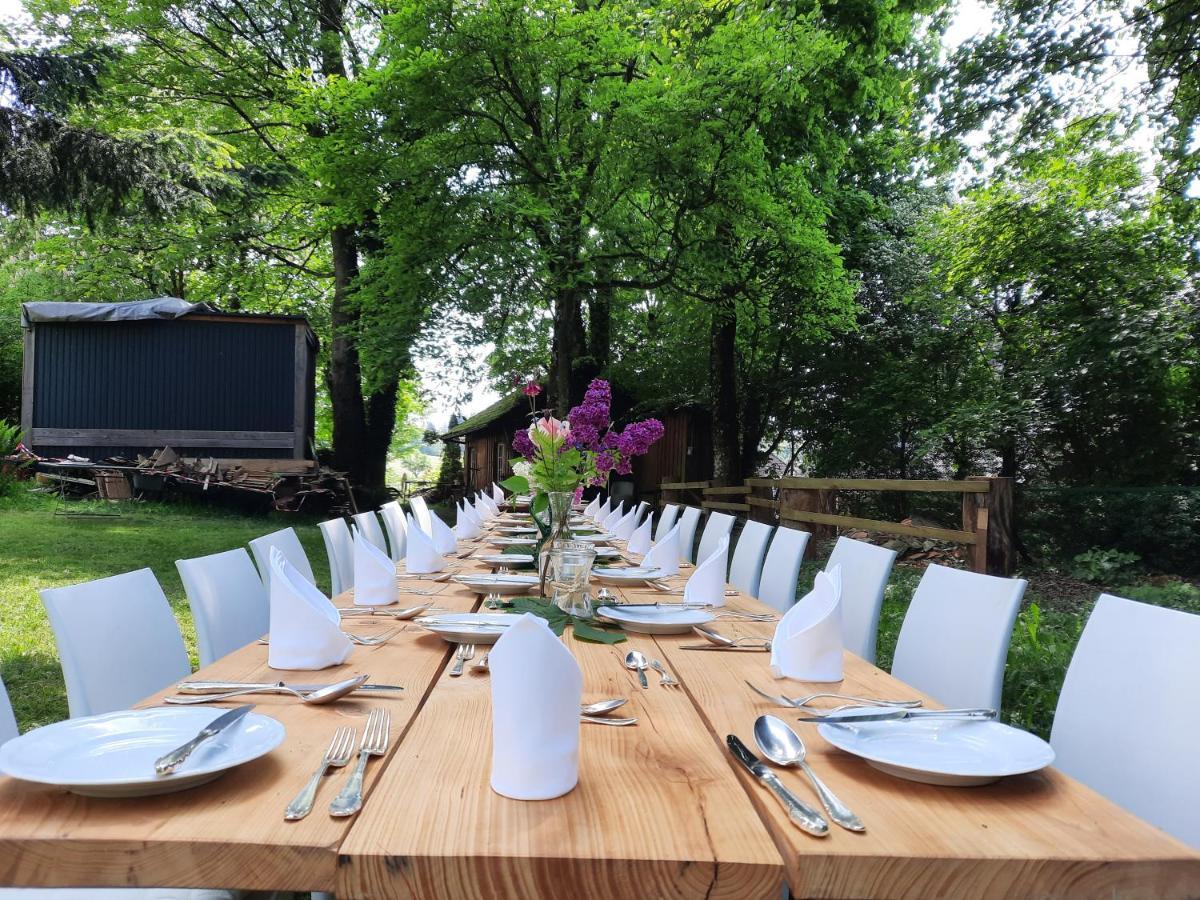 Hofgut Leo Hotel Zell im Wiesenthal ภายนอก รูปภาพ