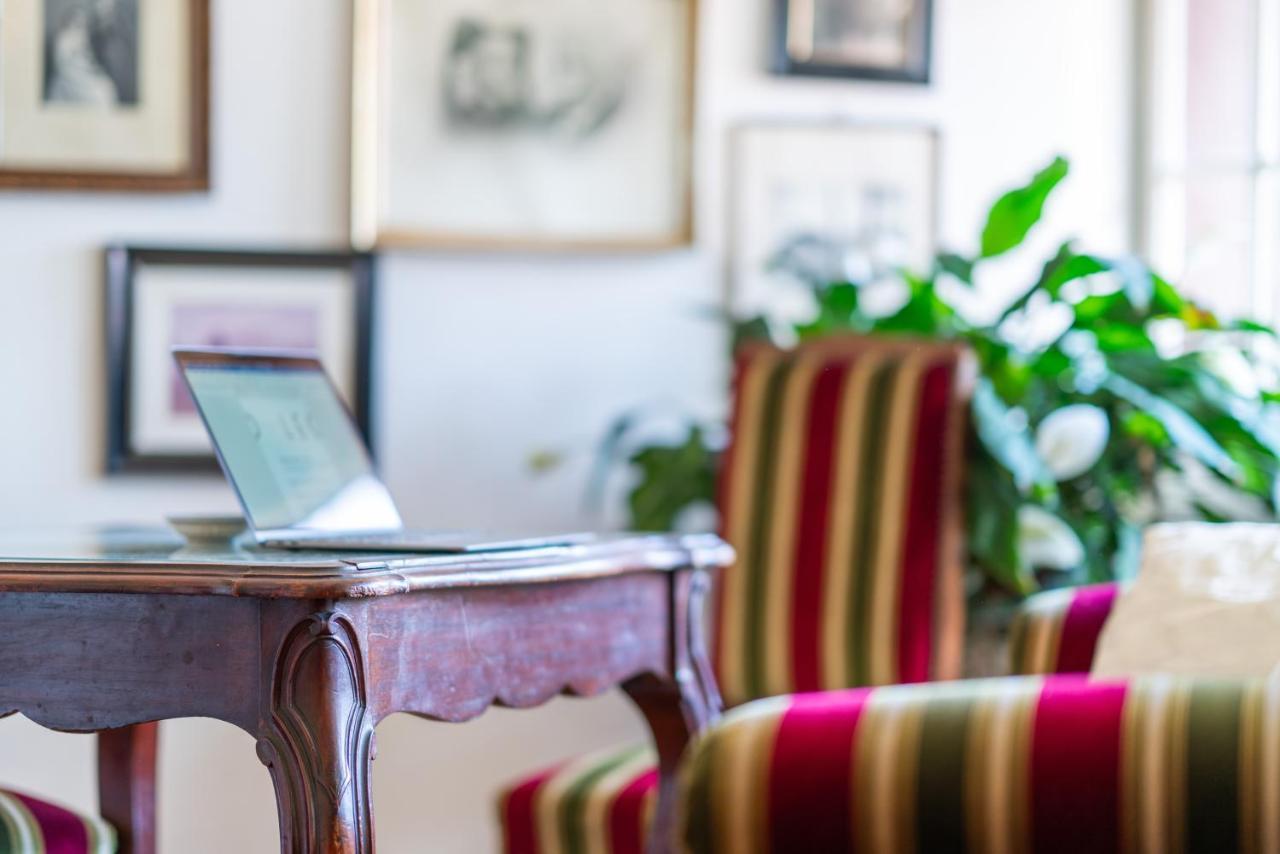 Hofgut Leo Hotel Zell im Wiesenthal ภายนอก รูปภาพ